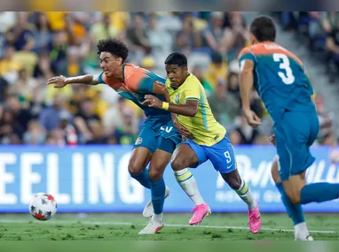 Imagem ilustrativa da imagem Brasil enfrenta Austrália em busca da primeira vitória