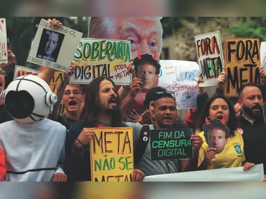 Guilherme Massini Gripp, de 30 anos - preso preventivamente / Rone Vieira Braz, de 40 anos - em liberdade provisória / Gilmaick Almeida Gomes, de 34 anos - preso preventivamente / Altair Sabino da Silva, de 33 anos - solto / Fabiano Gomes da Silva, de 41 anos - em liberdade provisória / Miquéias Cerqueira de Souza, de 34 anos - preso na condição de condenado / Zilá Belmiro Garcia, de 37 anos - em prisão domiciliar / Reginaldo Sebastião Marques, de 34 anos - preso preventivamente