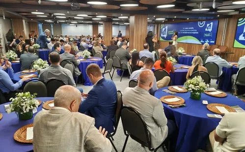 
          Imagem ilustrativa da imagem Rede Tribuna realiza edição do "Em Pratos Limpos" para discutir reforma tributária
          