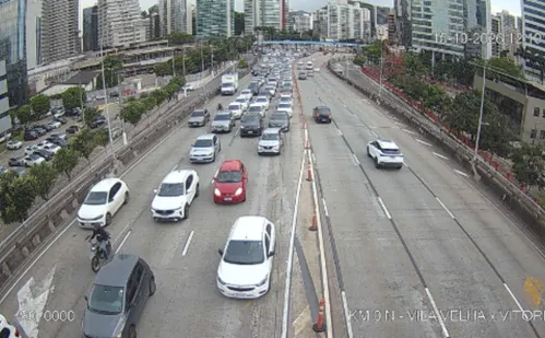 
          Imagem ilustrativa da imagem Acidentes em sequência causam trânsito intenso na 3ª Ponte nesta quinta-feira
          
