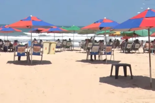 
          Imagem ilustrativa da imagem Ambulante é morto a facadas na praia de Boa Viagem
          