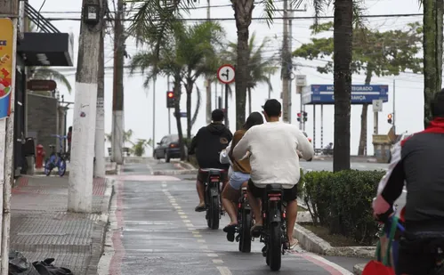 
          Imagem ilustrativa da imagem Blitze com radares para monitorar bikes elétricas devem começar mês que vem
          