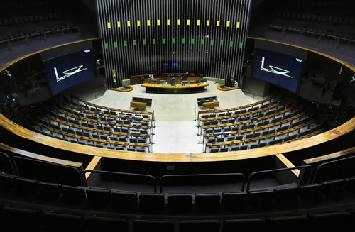 
          Imagem ilustrativa da imagem Confira os 25 deputados federais eleitos e os 5 mais bem votados em PE
          