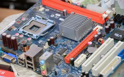 
          Imagem ilustrativa da imagem Correios disponibilizam coleta para descarte de eletroeletrônicos
          