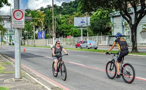 
          Imagem ilustrativa da imagem Eleições 2026: ruas de lazer e ciclofaixas estarão suspensas em Vitória no 2º turno
          