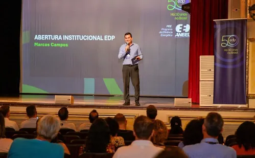 
          Imagem ilustrativa da imagem Empresas e especialistas em eficiência energética se reúnem em evento da EDP
          