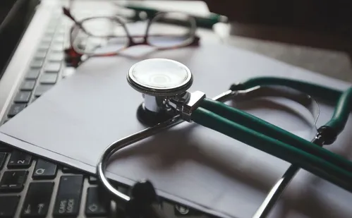 
          Imagem ilustrativa da imagem Enamed será aplicado neste domingo; veja regras para estudantes de medicina
          