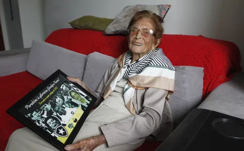 
          Imagem ilustrativa da imagem Espírito Santo tem 17 mil pessoas com mais de 90 anos, aponta IBGE
          