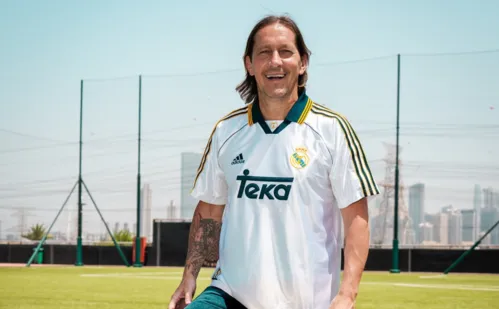 
          Imagem ilustrativa da imagem Ex-Real Madrid é anunciado como técnico de time da série D
          