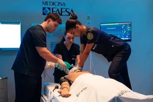 
          Imagem ilustrativa da imagem Faesa abre 60 vagas e amplia opções de cursos para 2027
          