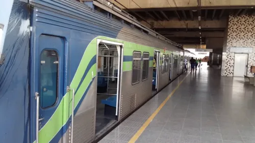 
          Imagem ilustrativa da imagem Falha elétrica paralisa Linha Sul do Metrô do Recife neste feriado de 12 de outubro
          