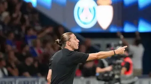 
          Imagem ilustrativa da imagem Filipe Luís "se vinga", Monaco vence o PSG de virada no Campeonato Francês
          