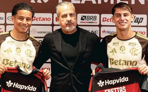 
          Imagem ilustrativa da imagem Flamengo apresenta Valencia e Freitas e Boto cita Pulgar como exemplo
          