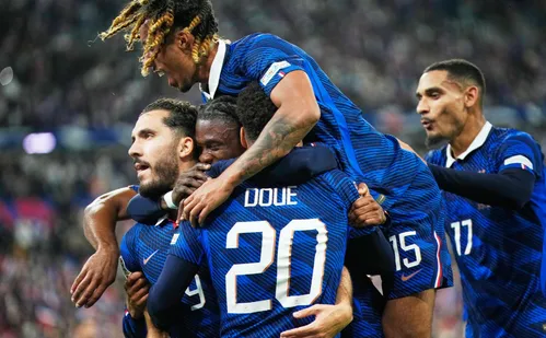 
          Imagem ilustrativa da imagem França vira sobre a Bélgica e Itália bate Turquia na Liga das Nações
          