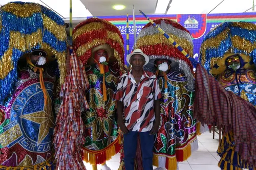 
          Imagem ilustrativa da imagem Galo da Madrugada revela tema do Carnaval 2027 em homenagem ao Caboclo de Lança
          