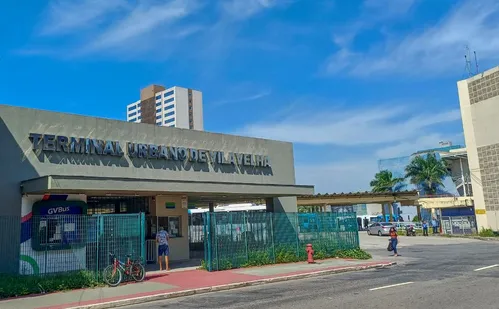 
          Imagem ilustrativa da imagem Homem é esfaqueado por colega de trabalho dentro do Terminal de Vila Velha
          