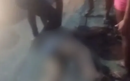 
          Imagem ilustrativa da imagem Homem é preso suspeito de tentar matar jovem a facadas no Norte do ES
          