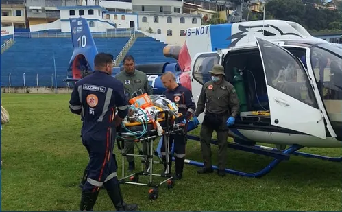 
          Imagem ilustrativa da imagem Idoso sofre queimaduras no Sul do ES e é transferido de helicóptero para hospital
          