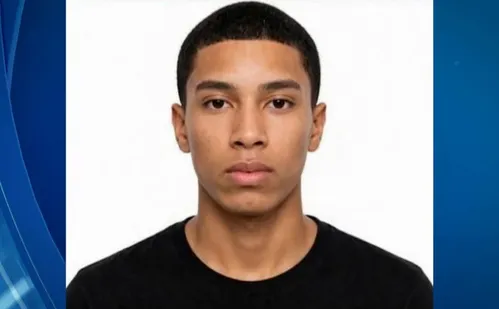 
          Imagem ilustrativa da imagem Jovem desaparecido é encontrado morto por familiares em rodovia na Serra
          