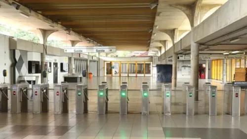 
          Imagem ilustrativa da imagem Linha Sul do Metrô do Recife tem circulação suspensa nesta quarta-feira (14)
          