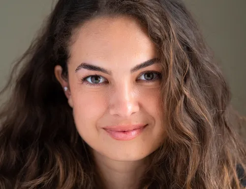 
          Imagem ilustrativa da imagem Lua Blanco, atriz, cantora e ex-Rebelde morre aos 39 anos
          