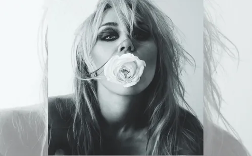 
          Imagem ilustrativa da imagem Miley Cyrus apaixonada, doce e dançante em novo álbum
          