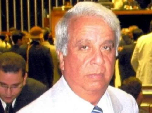 
          Imagem ilustrativa da imagem Morre aos 82 anos o ex-deputado Edgar Moury Fernandes
          