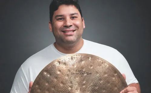 
          Imagem ilustrativa da imagem Nova cena do jazz capixaba renova o gênero no Espírito Santo
          