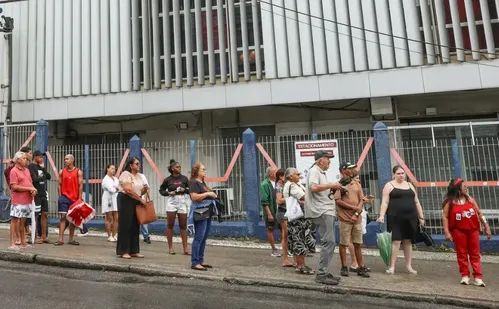 
          Imagem ilustrativa da imagem PF investiga se problemas na circulação de ônibus prejudicaram eleitor
          