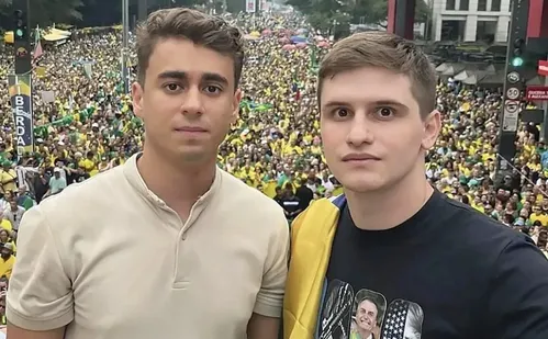 
          Imagem ilustrativa da imagem Pavanato e Nikolas batem recorde e são os deputados mais votados da história
          
