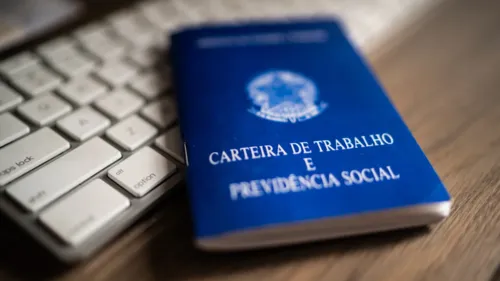 
          Imagem ilustrativa da imagem Pernambuco abre mais de 1,4 mil vagas de emprego nesta quinta-feira (22)
          