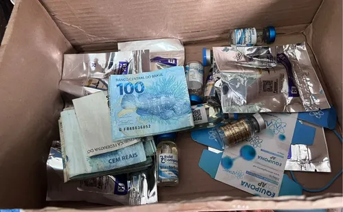 
          Imagem ilustrativa da imagem Polícia Federal apreende anabolizantes em operação em Marataízes
          