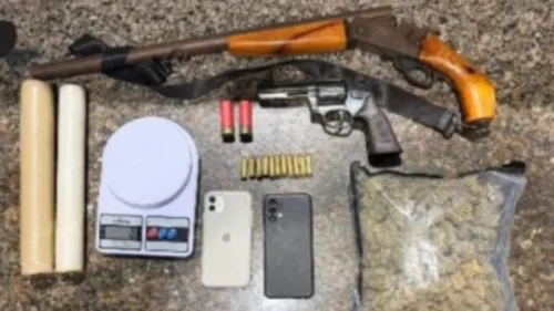 
          Imagem ilustrativa da imagem Polícia Militar apreende armas, munições e droga em ação contra o tráfico em Goiana
          