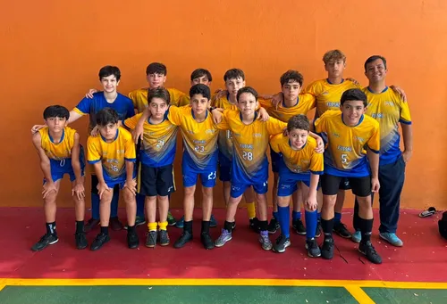 
          Imagem ilustrativa da imagem Projeto une esporte de alto rendimento e estudos na escola
          