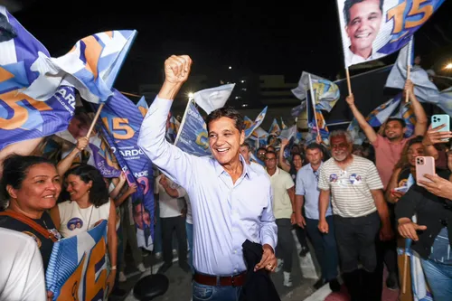 
          Imagem ilustrativa da imagem Ricardo chama prefeitos para momento de novas estratégias
          