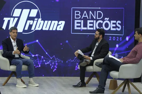 
          Imagem ilustrativa da imagem Sabatina TV Tribuna/Band: Ricardo sugere aproximação com Cris Samorini
          