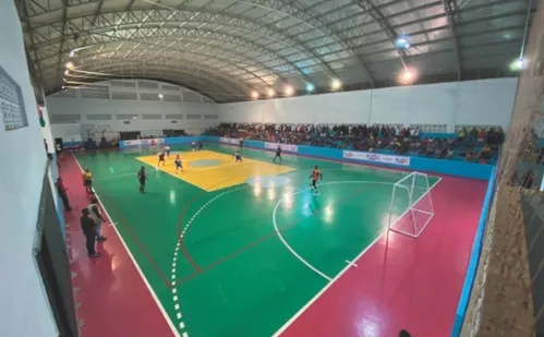 
          Imagem ilustrativa da imagem Torneio de futsal feminino movimenta Guaçuí em outubro
          