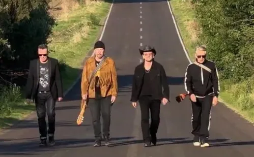 
          Imagem ilustrativa da imagem U2 anuncia dois shows em São Paulo em 2027 e volta ao Brasil após dez anos
          