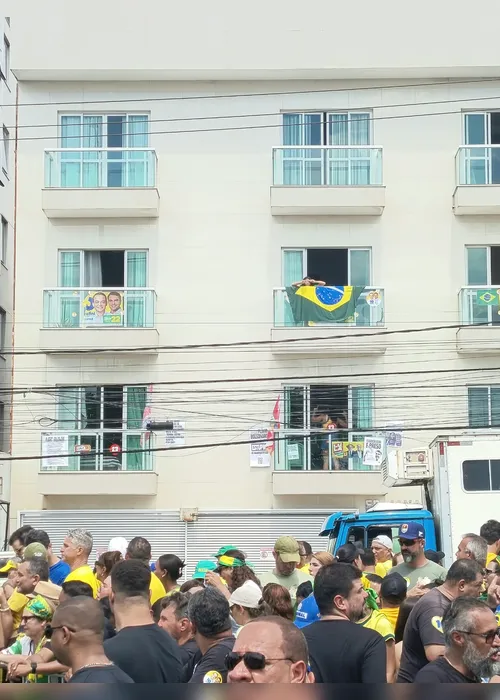 
          Imagem ilustrativa da imagem Ato com Pazolini e Flávio Bolsonaro surpreende?
          