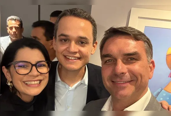 Bispa Eliane Leal, Lorenzo Pazolini e Flávio Bolsonaro