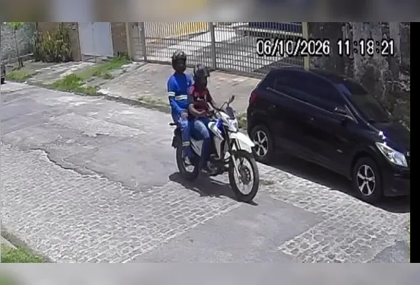 Dois dos suspeitos flagrados em câmeras de segurança