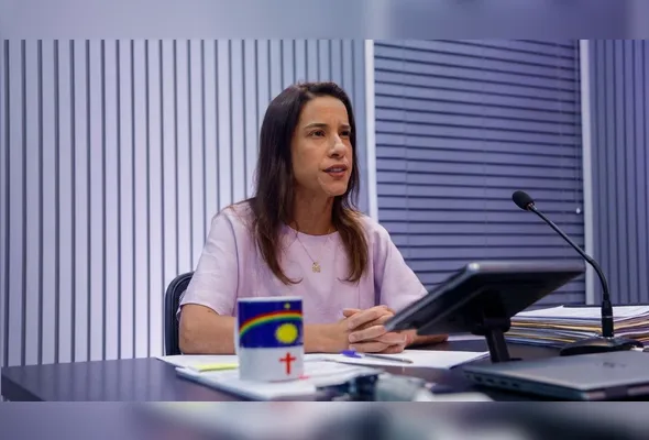 TJPE recebeu ação popular que questiona remuneração da governadora