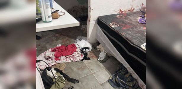 Professora é encontrada muito machucada em casa e ex é preso