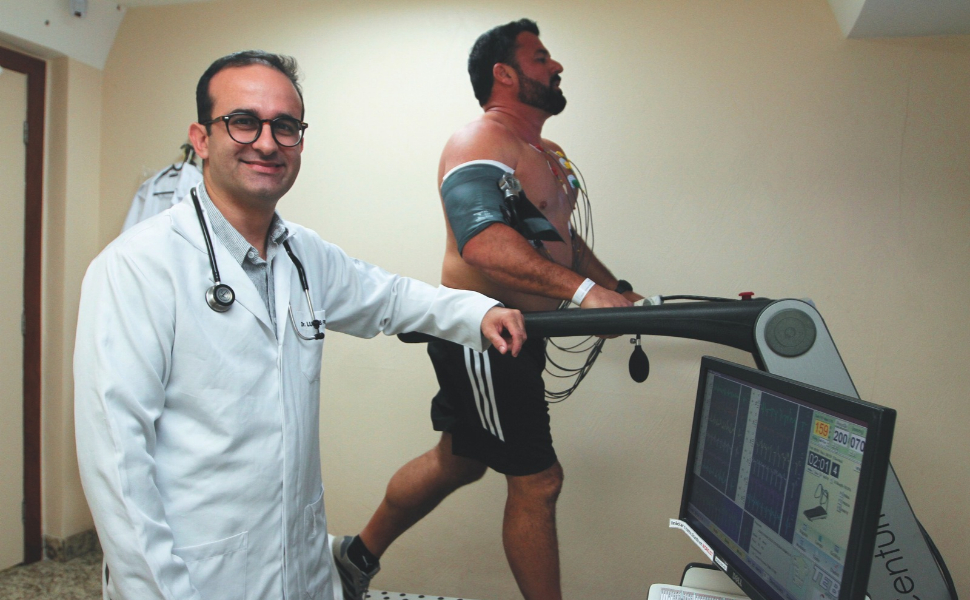 João Francisco Neves realiza teste ergométrico por orientação do cardiologista e devido ao histórico familiar