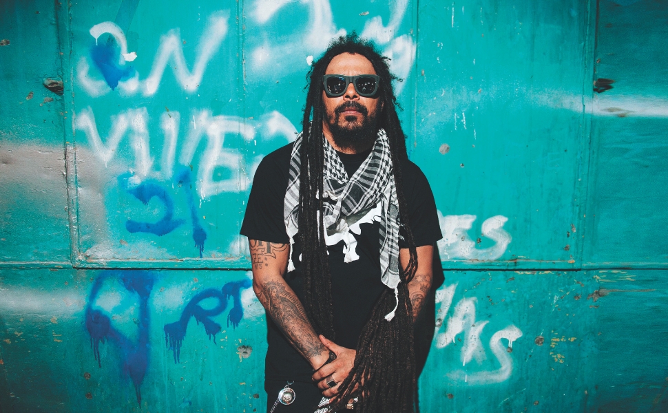 "Sunset Marcelo Falcão" acontece no sábado (3), a partir das 16 horas, na Praça do Papa, em Vitória
