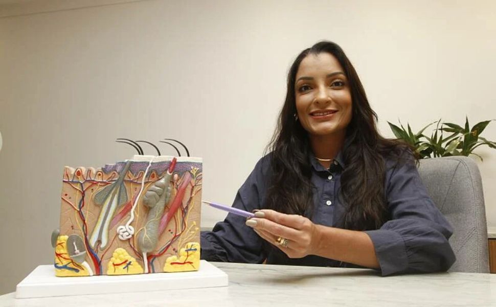 Ana Cláudia Barbosa diz que a alimentação também precisa ser avaliada, principalmente a ingestão de proteína