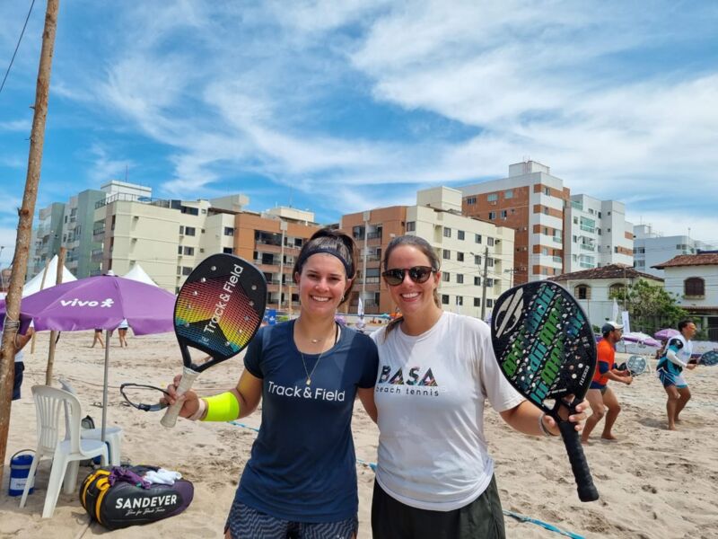 Capixabas son campeones en Beach Tennis World