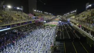 Imagem ilustrativa da imagem Doze escolas disputam título do Grupo Especial do carnaval do Rio