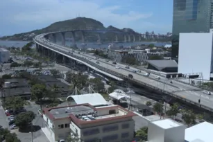Imagem ilustrativa da imagem Multa para motorista que não respeitar faixa exclusiva na Terceira Ponte