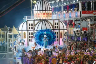 Imagem ilustrativa da imagem Campeã do Carnaval de Vitória será conhecida na quarta-feira
